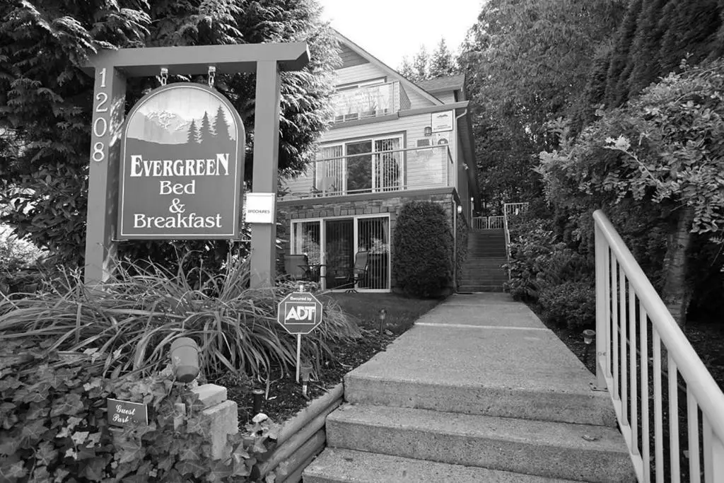 Evergreen Bed and Breakfast Options image 1